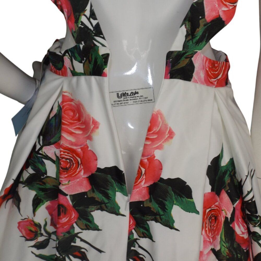 JVN BY JOVANI Gown/Dress, 8, White/Red-pink Roses, Side Cut out, Full Skirt - Picture 7 of 15